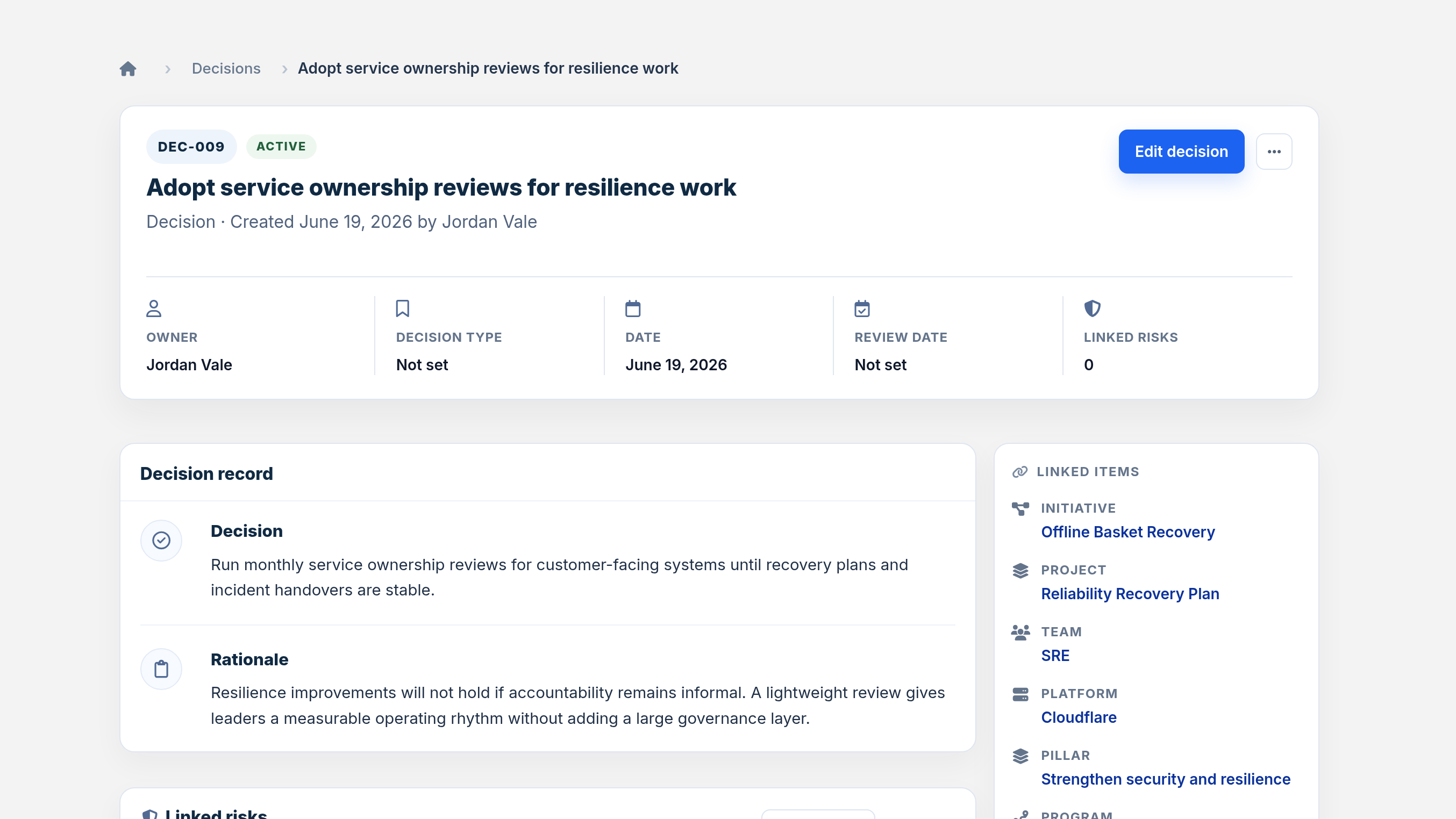 Nortrue decision detail view showing a decision record linked to initiative, project, team, platform, pillar and program context.